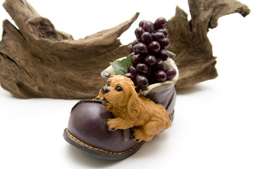 Keramik Schuh mit Hund