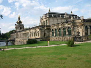 Obraz premium Dresdner Zwinger mit Kronentor