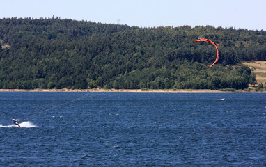 kitesurfing sur lac