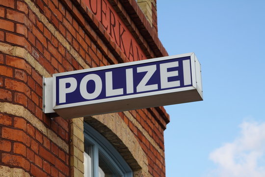 Polizeischild