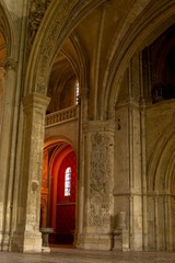 Fototapeta premium La basilique de Saint-Quentin (02) - vues interieures