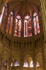 La basilique de Saint-Quentin (02) - vues interieures © Alonbou