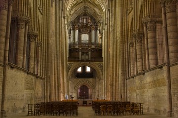 La basilique de Saint-Quentin (02) - vues interieures