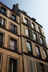 Häuserfront in Paris