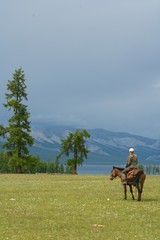 Reiten in der Mongolei