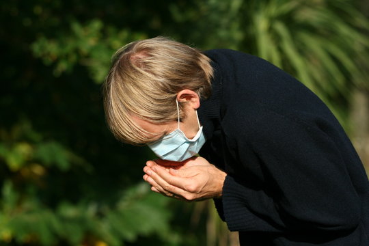 masque pour malade,h1n1,grippe ,toux