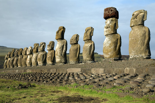 Easter island - Ahu Tongariki