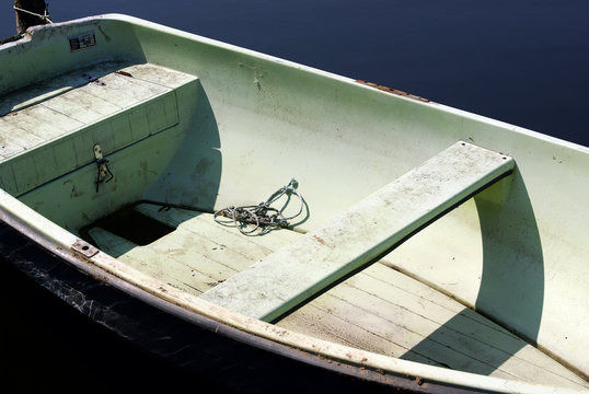 altes Ruderboot zum Fischen