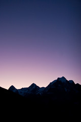 Eiger, Mönch und Jungfrau vor Sonnenaufgang
