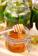 pickled cucumbers with honey