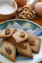 Rombi alle noci - Walnussecken - Dolci del Trentino A. A.