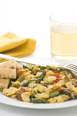 asparagus omelette red pepper and slices of bread