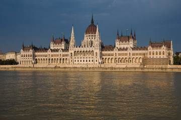 Fototapeta premium Budapest Parliament