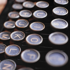 maquina de escribir antigua