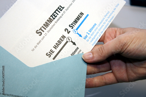 "stimmzettel im Brief quer" Stockfotos und lizenzfreie Bilder auf