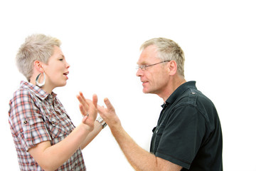 Streitgespräch zwischen Vater und Tochter