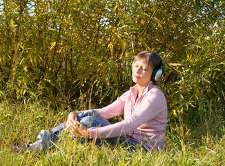 Fototapeta premium Girl in headphones