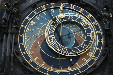 Fototapeta na wymiar stary zegar astronomiczny w Pradze, Republika Czeska