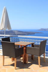 Fototapeta premium Hôtel à Santorin avec vue sur la Caldeira - Cyclades - Grèce
