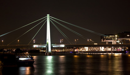 Fototapeta na wymiar Köln, Severinsbrücke