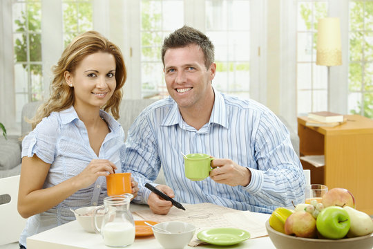 Couple drinking coffee