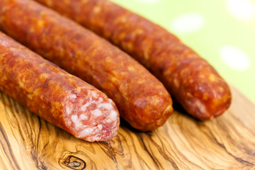 Wurst,aufgeschnitten