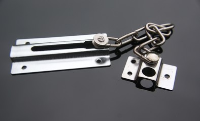 Door security chain