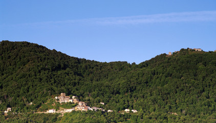 Fototapeta na wymiar Corse , village de la Casinca