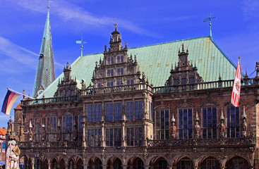 Rathaus Bremen mit Rolandstatue