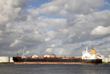 Fototapeta premium Gas tanker