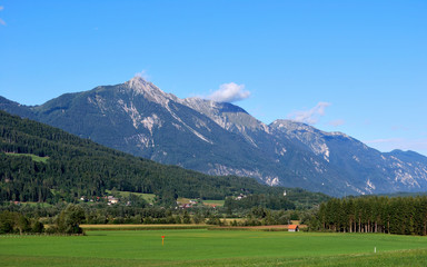 Fototapeta na wymiar W górach Austrii