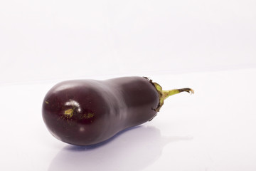 aubergine