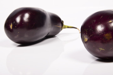 aubergine