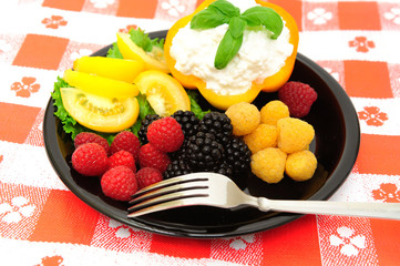 Fresh Berry And Cottage Cheese Salad