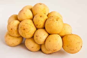 Popular native Thai fruit, Long-gong