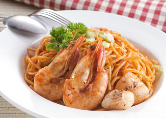 shrimp fried noodles