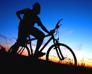 Obraz premium biker silhouette