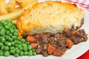 Shepherds Pie & Chips