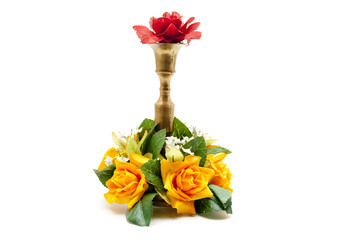 Rose auf Kerzenständer