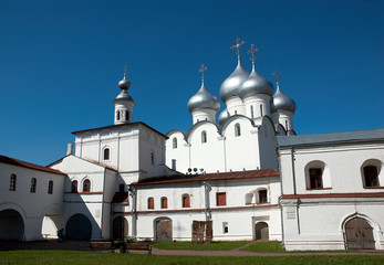Fototapeta na wymiar Russian ancient church