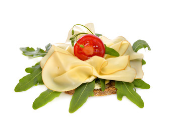 Käsebrot mit Rucola und Tomate