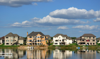 Suburban Executive Homes on Lake