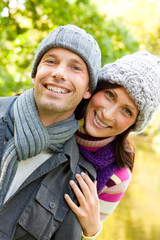 mann frau park familie liebe herbst