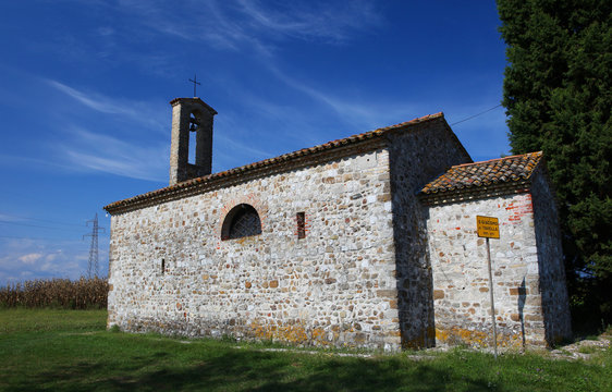 Chiesa San Giacomo di Tavella - Udine (2)