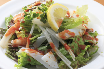 海鮮サラダ