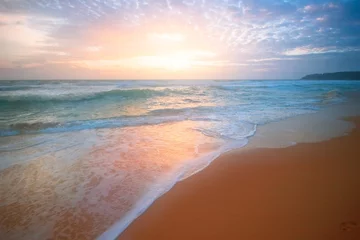 Selbstklebende Fototapete Meer / Sonnenuntergang Sonnenuntergang am Strand