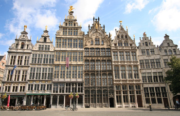 Fototapeta premium Historic houses on Antwerp Marketplace