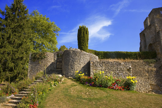 france; eure; gisors : chateau, parc