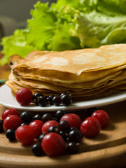 Pancakes with berries