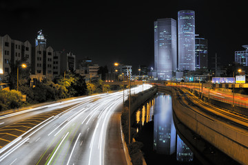 Night view of Azrieli complex and Ayalon Highway in Tel Aviv